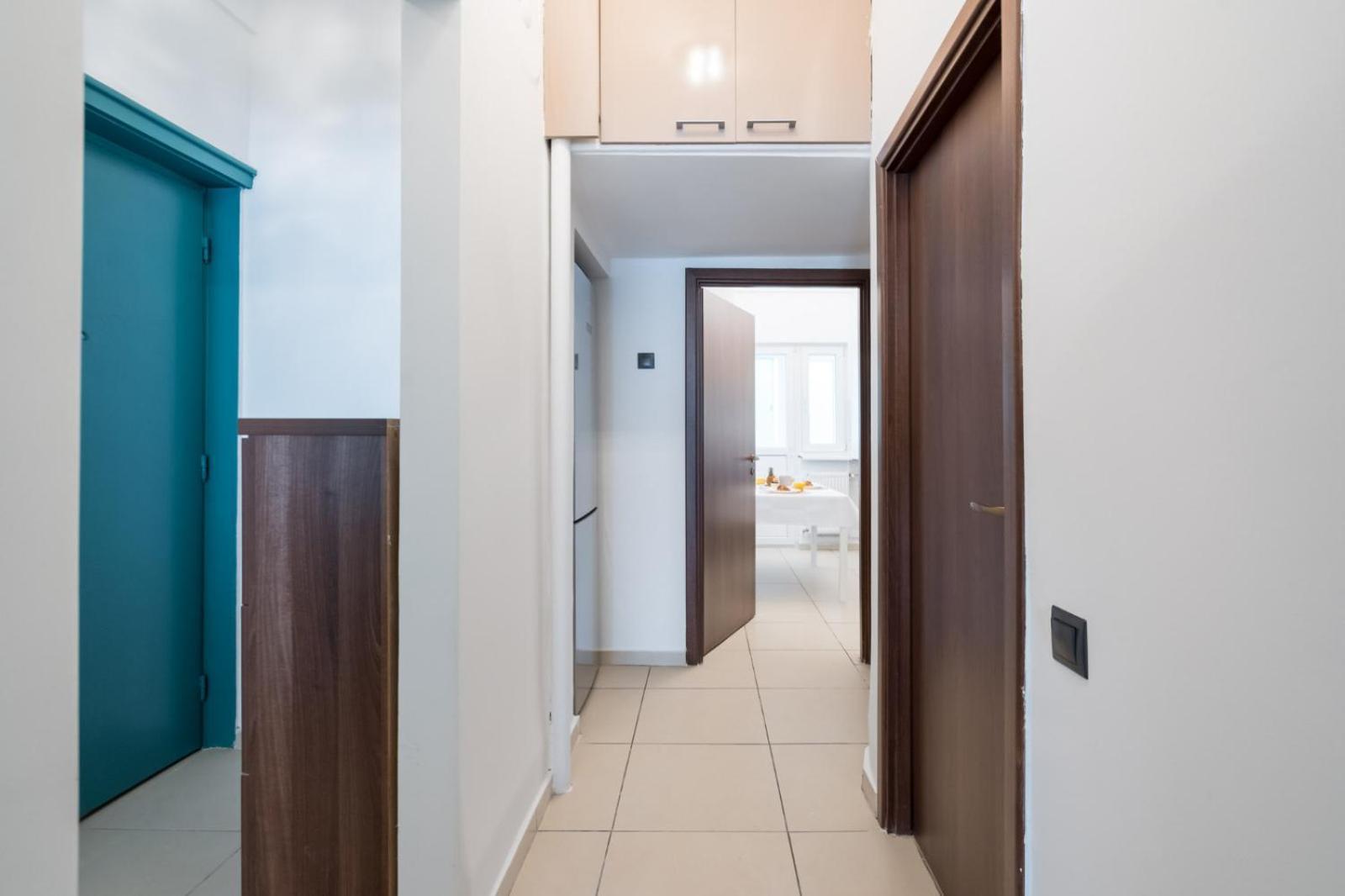 Highline Downtown Residences 6 Persons Family Apartment Bucarest Exterior foto