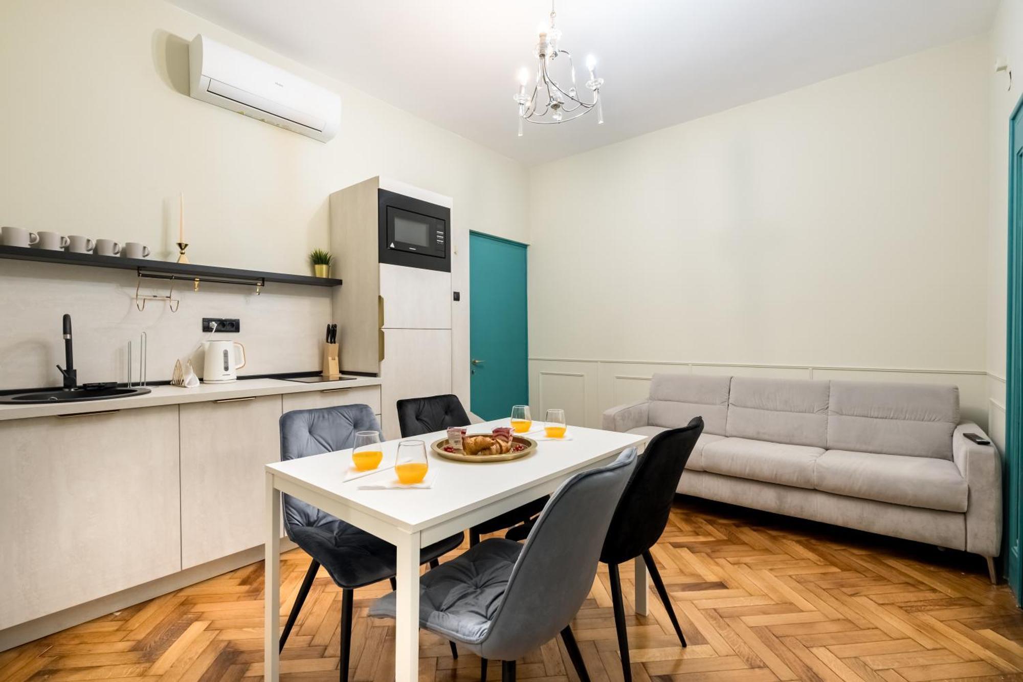 Highline Downtown Residences 6 Persons Family Apartment Bucarest Exterior foto